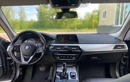 BMW 5 серия, 2019 год, 2 100 000 рублей, 18 фотография