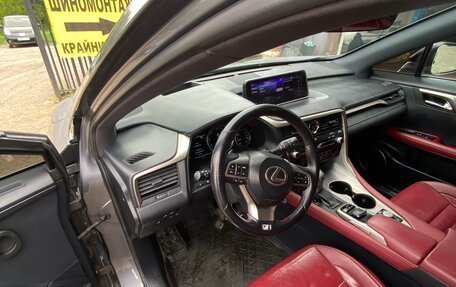Lexus RX IV рестайлинг, 2017 год, 3 800 000 рублей, 16 фотография