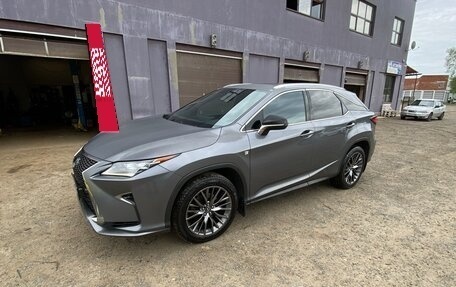 Lexus RX IV рестайлинг, 2017 год, 3 800 000 рублей, 3 фотография