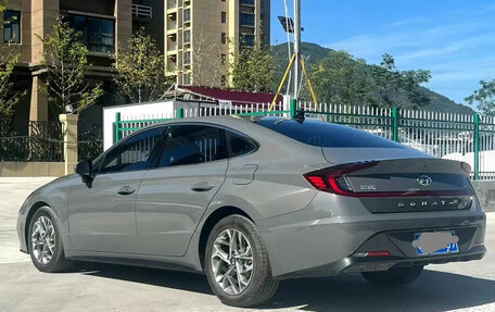 Hyundai Sonata VIII, 2022 год, 1 680 000 рублей, 2 фотография