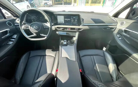 Hyundai Sonata VIII, 2022 год, 1 680 000 рублей, 3 фотография