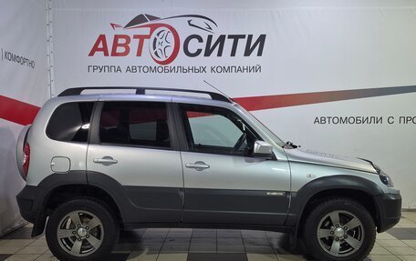 Chevrolet Niva I рестайлинг, 2017 год, 825 000 рублей, 8 фотография
