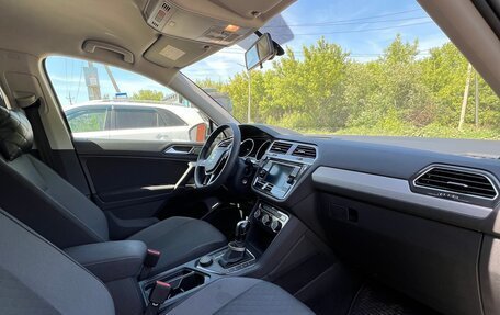 Volkswagen Tiguan II, 2020 год, 2 700 000 рублей, 6 фотография