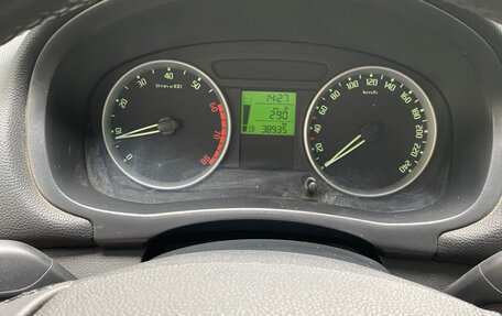 Skoda Fabia II, 2009 год, 800 000 рублей, 13 фотография