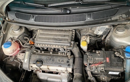 Skoda Fabia II, 2009 год, 800 000 рублей, 14 фотография