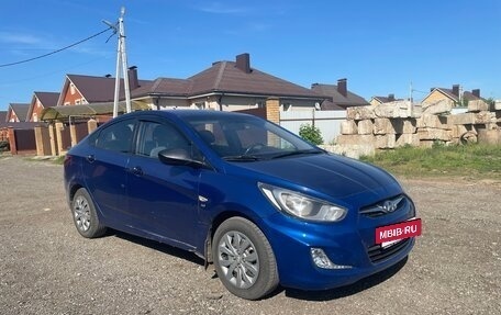 Hyundai Solaris II рестайлинг, 2012 год, 399 000 рублей, 4 фотография