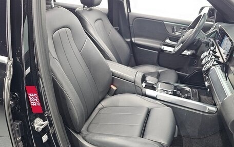 Mercedes-Benz GLB, 2021 год, 2 470 000 рублей, 15 фотография