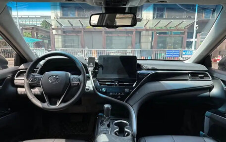 Toyota Camry, 2021 год, 2 050 000 рублей, 7 фотография