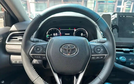 Toyota Camry, 2021 год, 2 050 000 рублей, 8 фотография