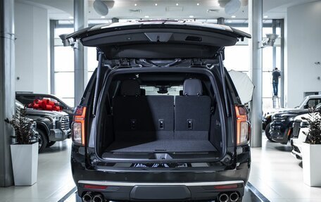 Chevrolet Suburban, 2023 год, 13 528 000 рублей, 8 фотография