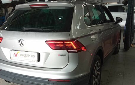 Volkswagen Tiguan II, 2019 год, 2 350 000 рублей, 3 фотография