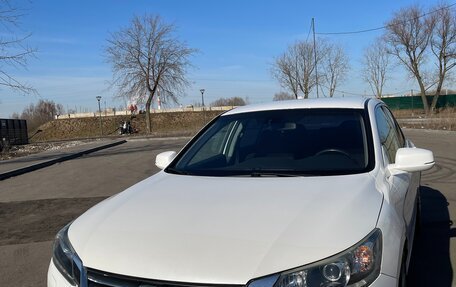 Honda Accord IX рестайлинг, 2013 год, 1 700 000 рублей, 2 фотография