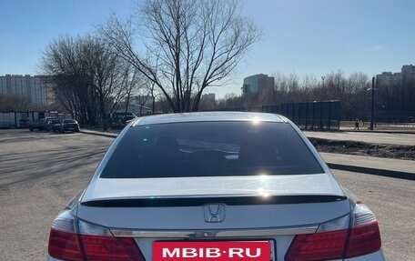 Honda Accord IX рестайлинг, 2013 год, 1 700 000 рублей, 5 фотография