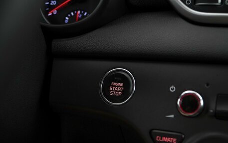 KIA Sportage IV рестайлинг, 2021 год, 2 250 000 рублей, 20 фотография