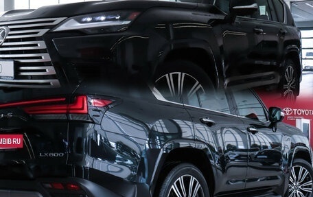 Lexus LX, 2023 год, 19 490 000 рублей, 2 фотография
