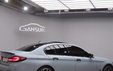BMW 5 серия, 2022 год, 3 355 000 рублей, 3 фотография