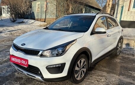 KIA Rio IV, 2020 год, 1 820 000 рублей, 2 фотография