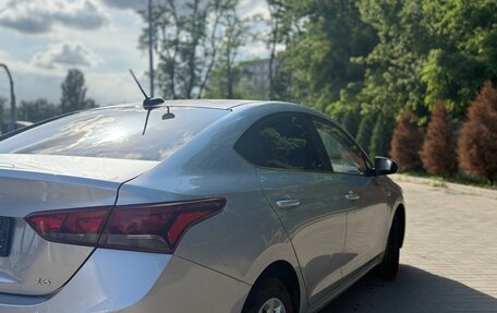 Hyundai Solaris II рестайлинг, 2018 год, 1 490 000 рублей, 6 фотография