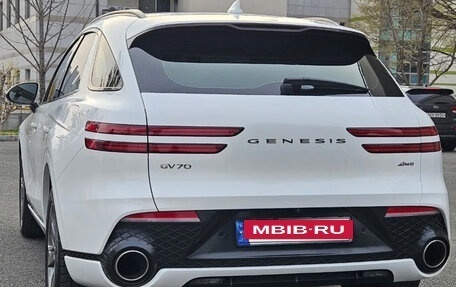 Genesis GV70, 2022 год, 4 700 000 рублей, 3 фотография