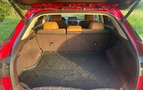 Lexus RX IV рестайлинг, 2016 год, 2 799 000 рублей, 13 фотография