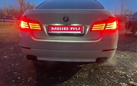 BMW 5 серия, 2011 год, 2 200 000 рублей, 8 фотография