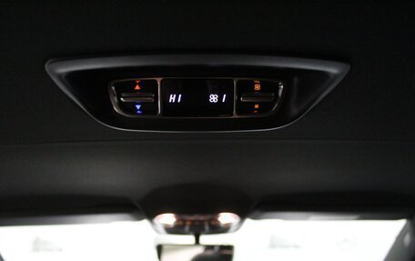 Mercedes-Benz V-Класс, 2023 год, 13 850 000 рублей, 9 фотография