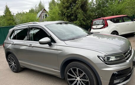 Volkswagen Tiguan II, 2019 год, 3 000 000 рублей, 2 фотография