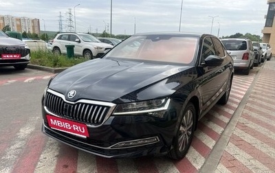 Skoda Superb III рестайлинг, 2021 год, 2 700 000 рублей, 1 фотография