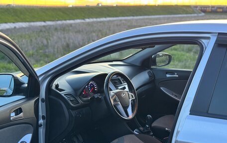 Hyundai Solaris II рестайлинг, 2014 год, 777 000 рублей, 5 фотография