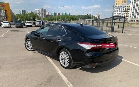 Toyota Camry, 2020 год, 3 500 000 рублей, 6 фотография