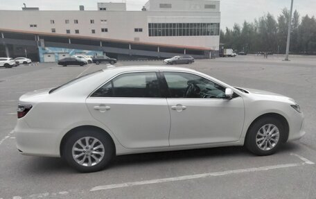 Toyota Camry, 2017 год, 1 800 000 рублей, 5 фотография