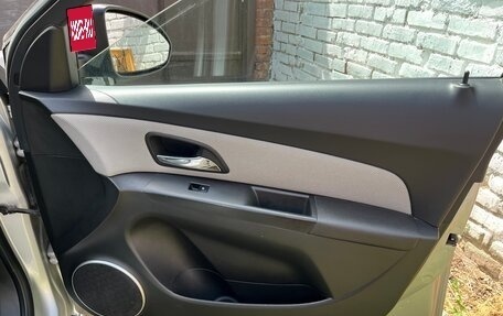 Chevrolet Cruze II, 2012 год, 950 000 рублей, 26 фотография