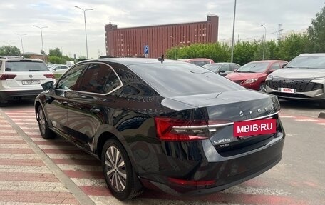 Skoda Superb III рестайлинг, 2021 год, 2 700 000 рублей, 7 фотография