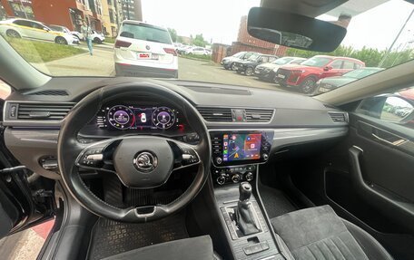 Skoda Superb III рестайлинг, 2021 год, 2 700 000 рублей, 28 фотография