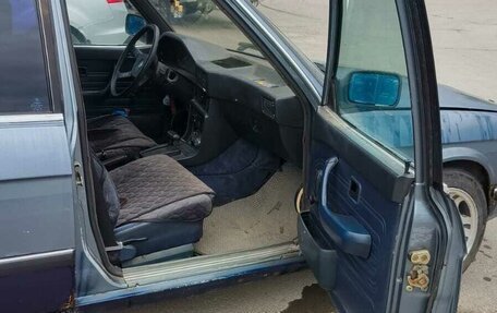 BMW 5 серия, 1984 год, 250 000 рублей, 10 фотография