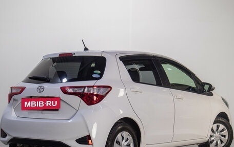 Toyota Vitz, 2019 год, 1 149 000 рублей, 3 фотография