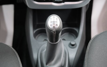 Renault Sandero I, 2013 год, 749 000 рублей, 17 фотография