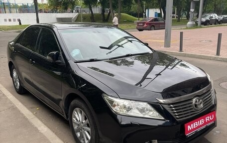Toyota Camry, 2014 год, 1 950 000 рублей, 1 фотография