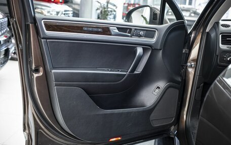 Volkswagen Touareg III, 2014 год, 1 650 000 рублей, 9 фотография