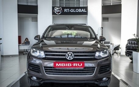 Volkswagen Touareg III, 2014 год, 1 650 000 рублей, 2 фотография