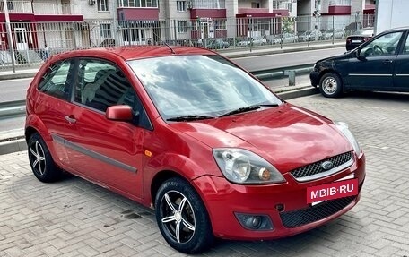 Ford Fiesta, 2006 год, 490 000 рублей, 3 фотография