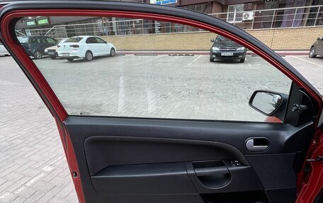 Ford Fiesta, 2006 год, 490 000 рублей, 13 фотография