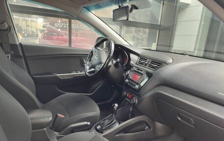 KIA Rio III рестайлинг, 2014 год, 928 000 рублей, 10 фотография