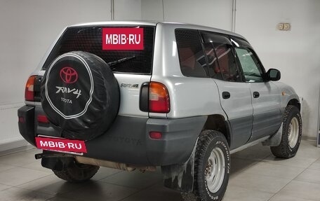 Toyota RAV4, 1997 год, 480 000 рублей, 2 фотография