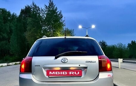 Toyota Corolla, 2003 год, 450 000 рублей, 7 фотография