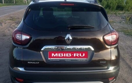 Renault Kaptur I рестайлинг, 2018 год, 1 600 000 рублей, 4 фотография
