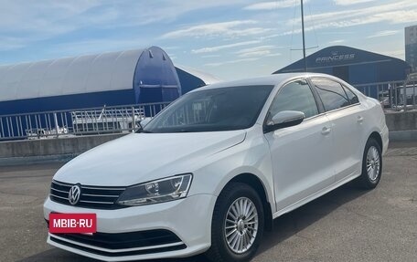 Volkswagen Jetta VI, 2015 год, 520 000 рублей, 2 фотография