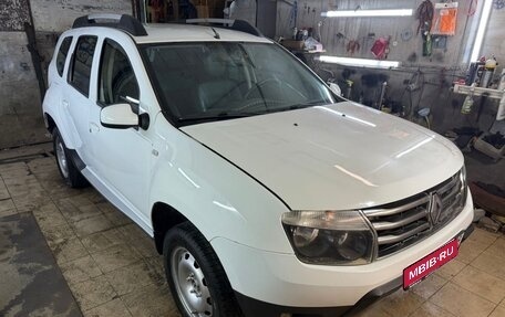 Renault Duster I рестайлинг, 2014 год, 795 000 рублей, 1 фотография