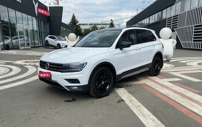 Volkswagen Tiguan II, 2018 год, 2 575 000 рублей, 1 фотография