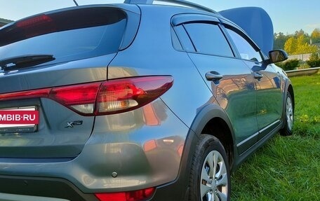 KIA Rio IV, 2018 год, 1 387 000 рублей, 10 фотография